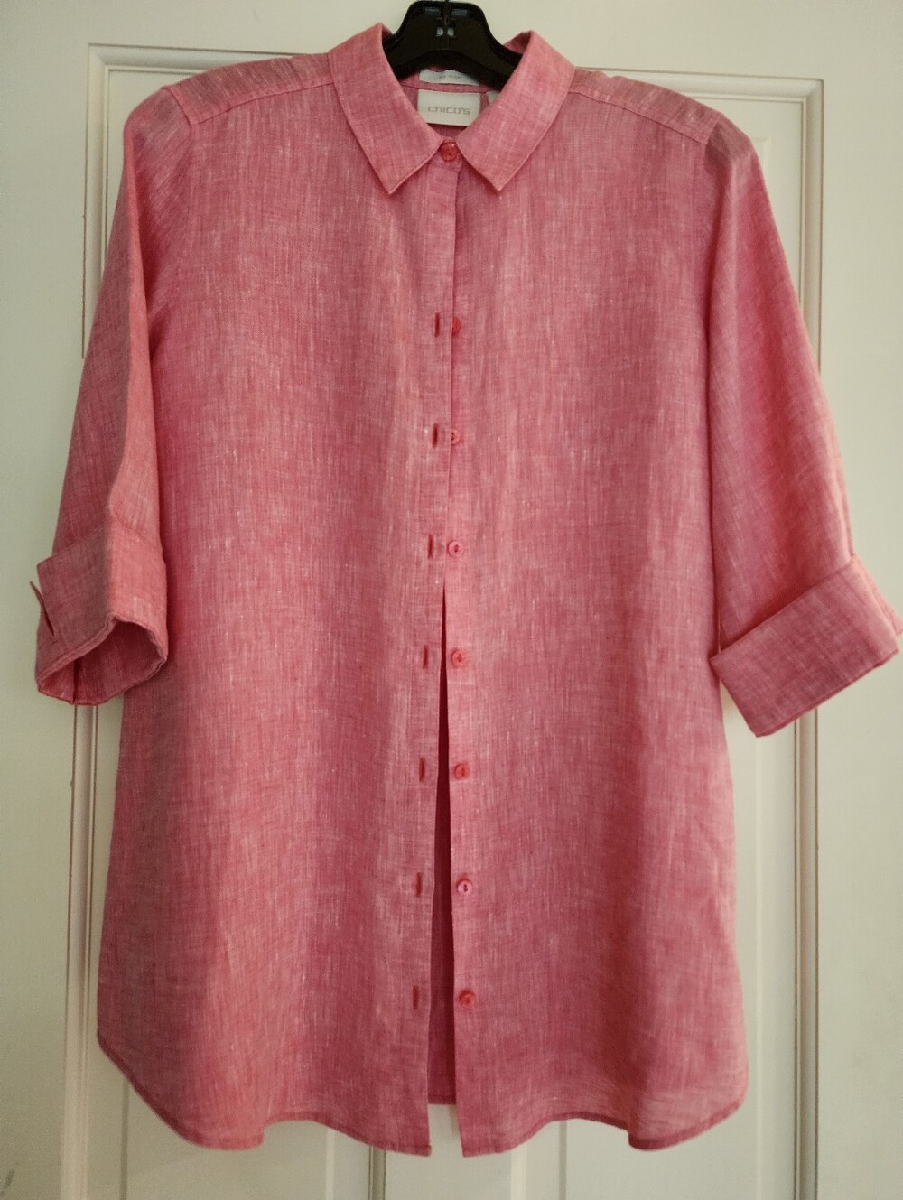 CHICO'S CORAL BUTTON FRONT NO IRON SHIRT WITH UNIQUE DETAILS. SZ 0.